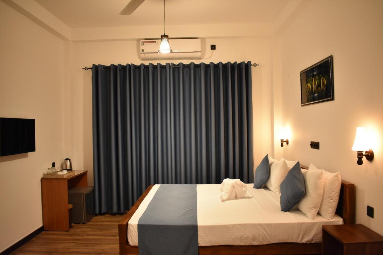 Forest Edge Safari Villa 우다왈라웨 외부 사진